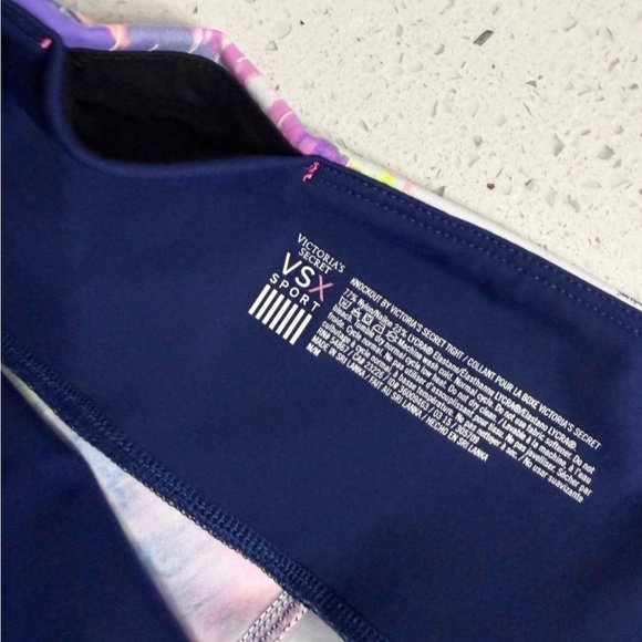 Victoria’s Secret VSX Sport Multicolor Leggings Size M - Picture 6 of 10